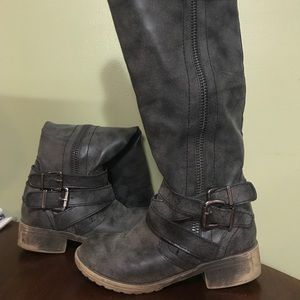 Size 6 riding boots
